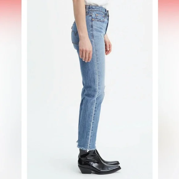 Levi’s Wedgie Icon Fit - The Truth Unfolds - Picture 6 of 10